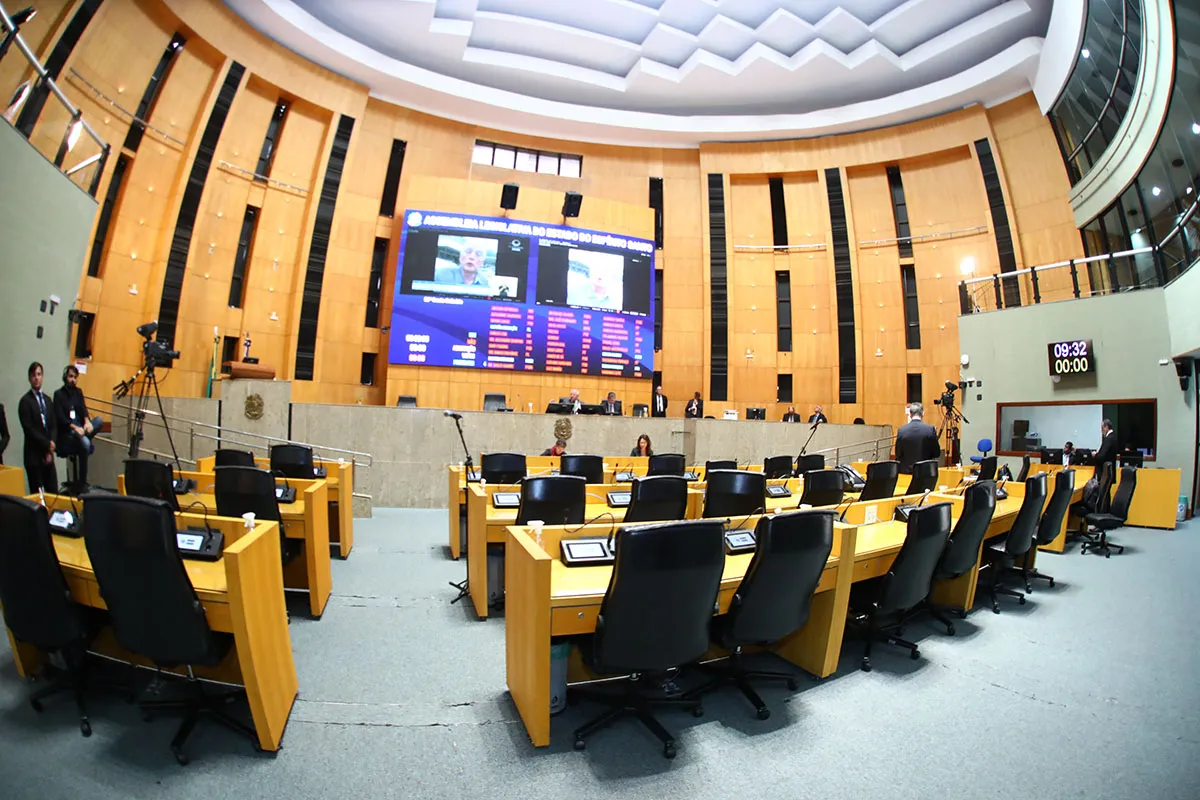 Posse de deputados e eleição da nova Mesa na Assembleia Legislativa