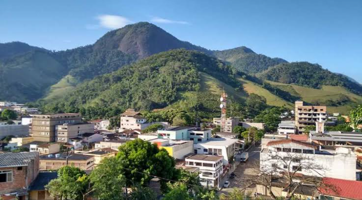 Prefeitura de Alfredo Chaves lança guia turístico 2023