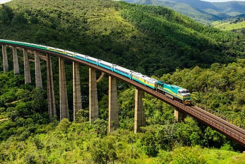 Contrato da ferrovia Vitória a Minas será revisto pelo TCU, que vai decidir valor