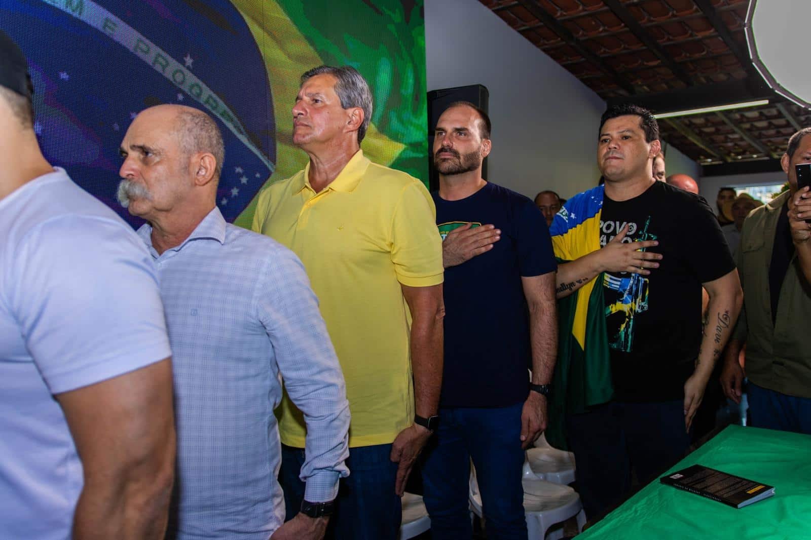 Com presenças de Eduardo Bolsonaro e Sargento Fahur, PL lança Coronel Ramalho em Vila Velha