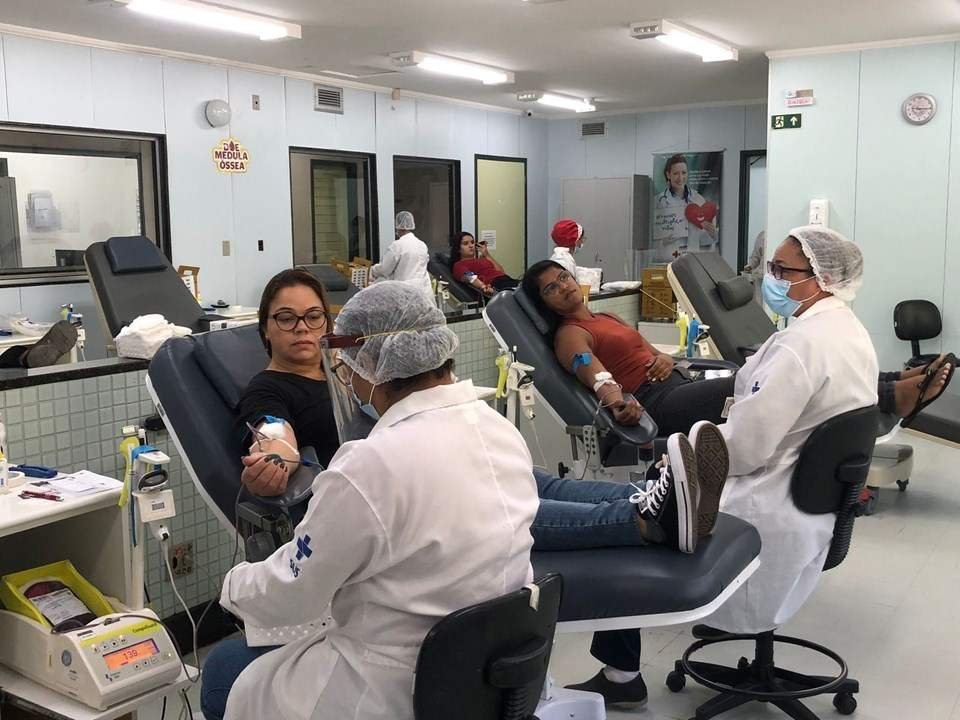 Com baixa no estoque, Hemoes precisa de doação de sangue