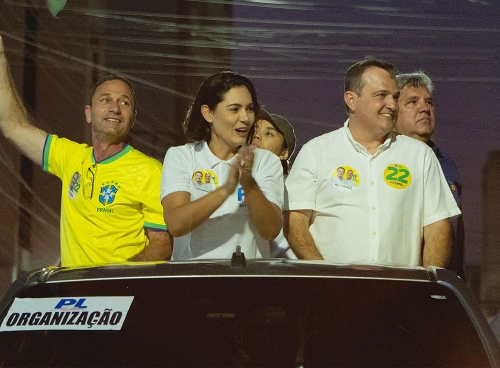 Michelle Bolsonaro participa de carreatas em Linhares e Colatina e terá agenda em Vila Velha