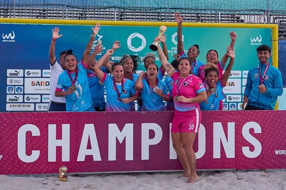 São Pedro conquista o Mundial de Clubes de Beach Soccer feminino