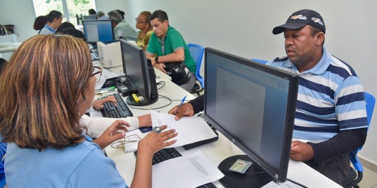 Mutirões a partir desta segunda-feira para limpar nome na Grande Vitória