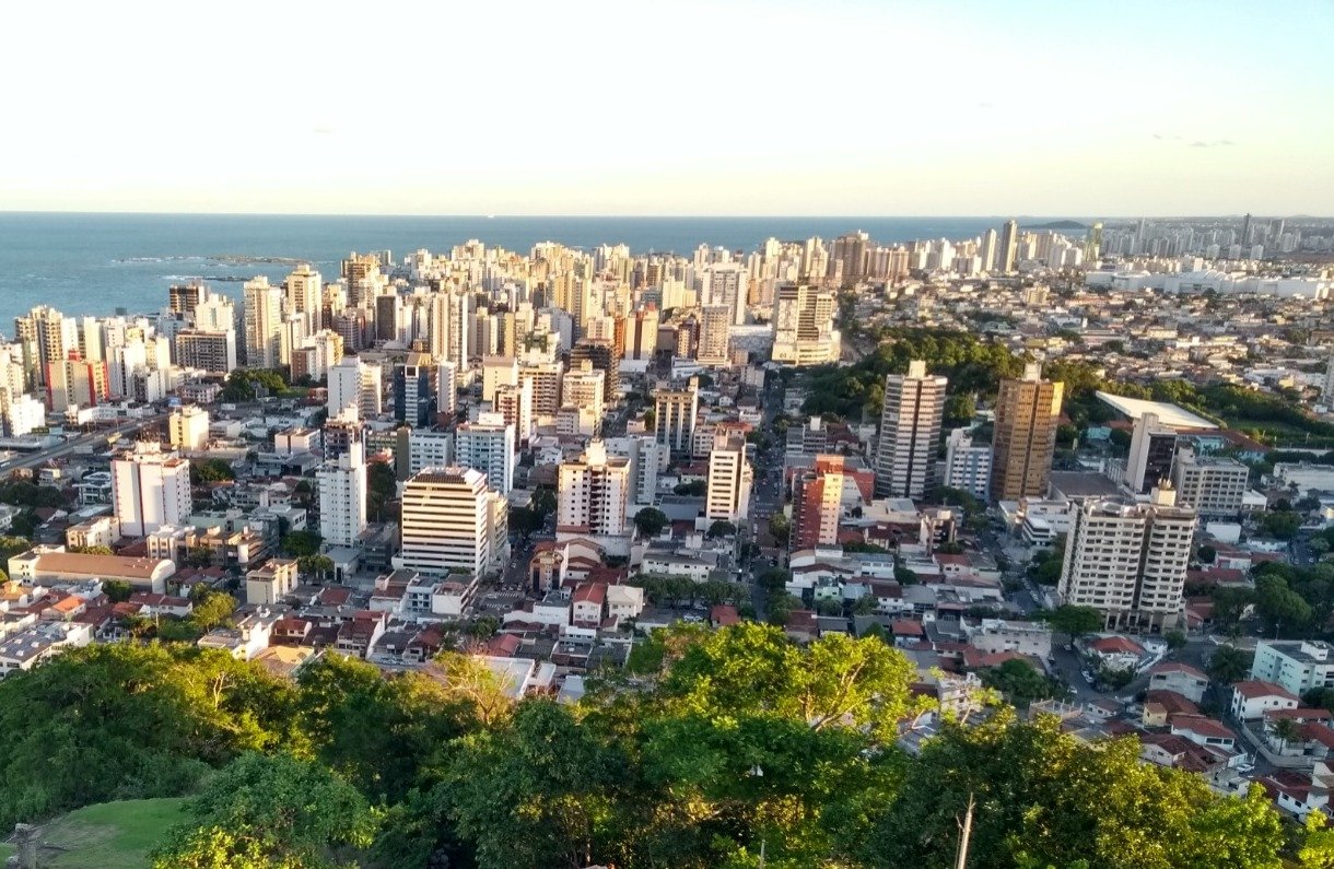 Casagrande anuncia ciclovia até Setiba e ligação de Vila Velha com região Serrana