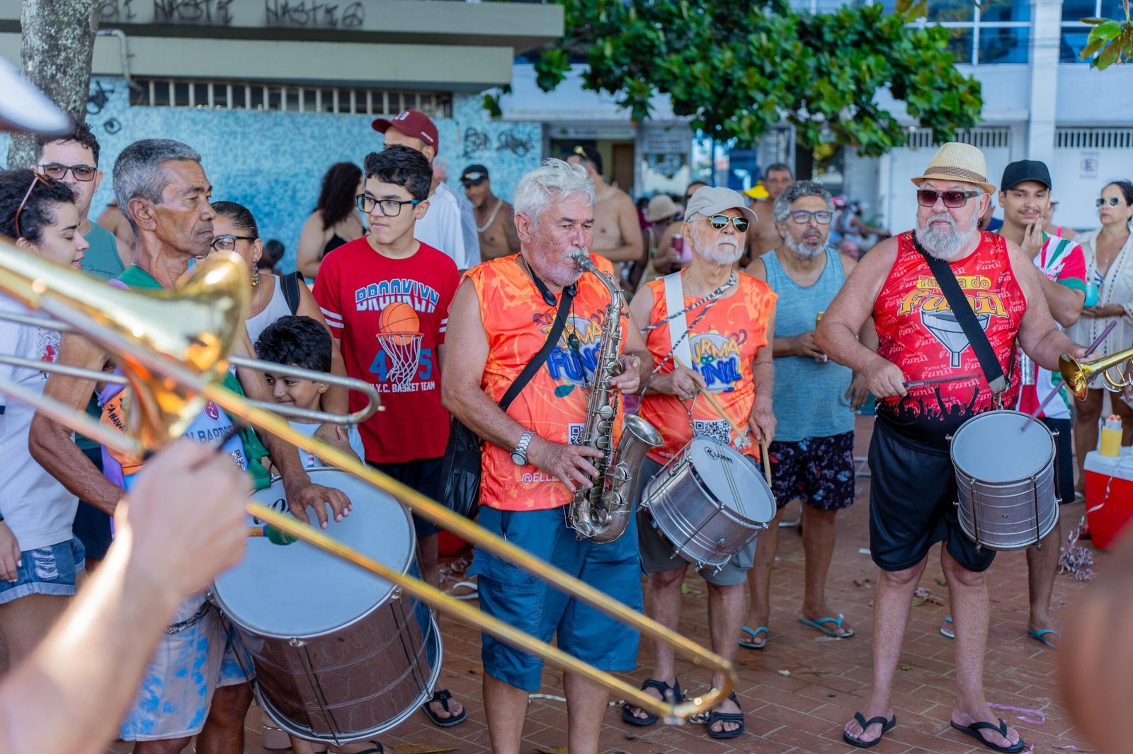 Guarapari abre 2 editais para blocos e atrações musicais com inscrições até hoje