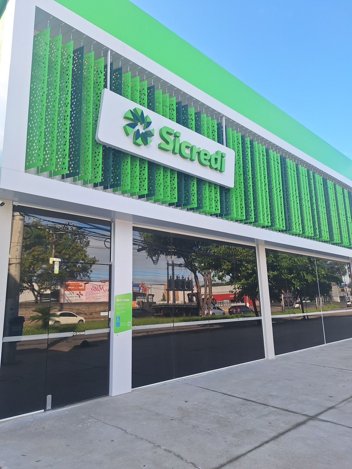 Sicredi Serrana inaugura sua 9ª agência na Grande Vitória