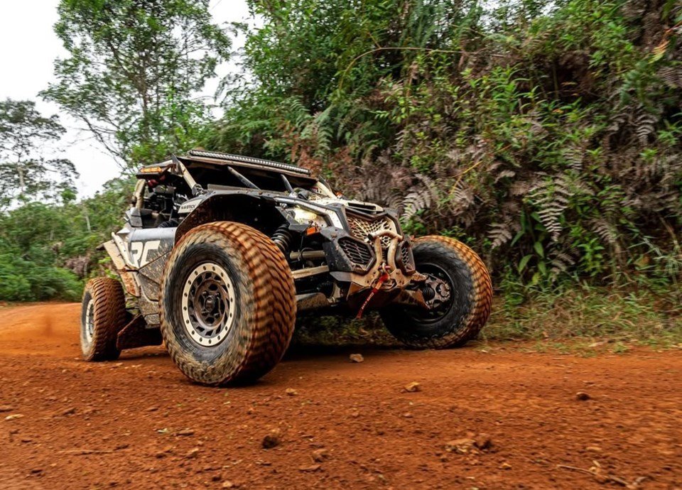 Adrenalina e aventura em trilhas off-road com 1º edição do UTV Radical no noroeste do ES