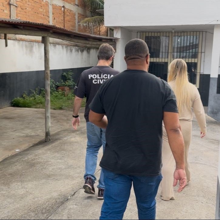 Mulher é presa em Marataízes ao tentar abrir conta com documento falso