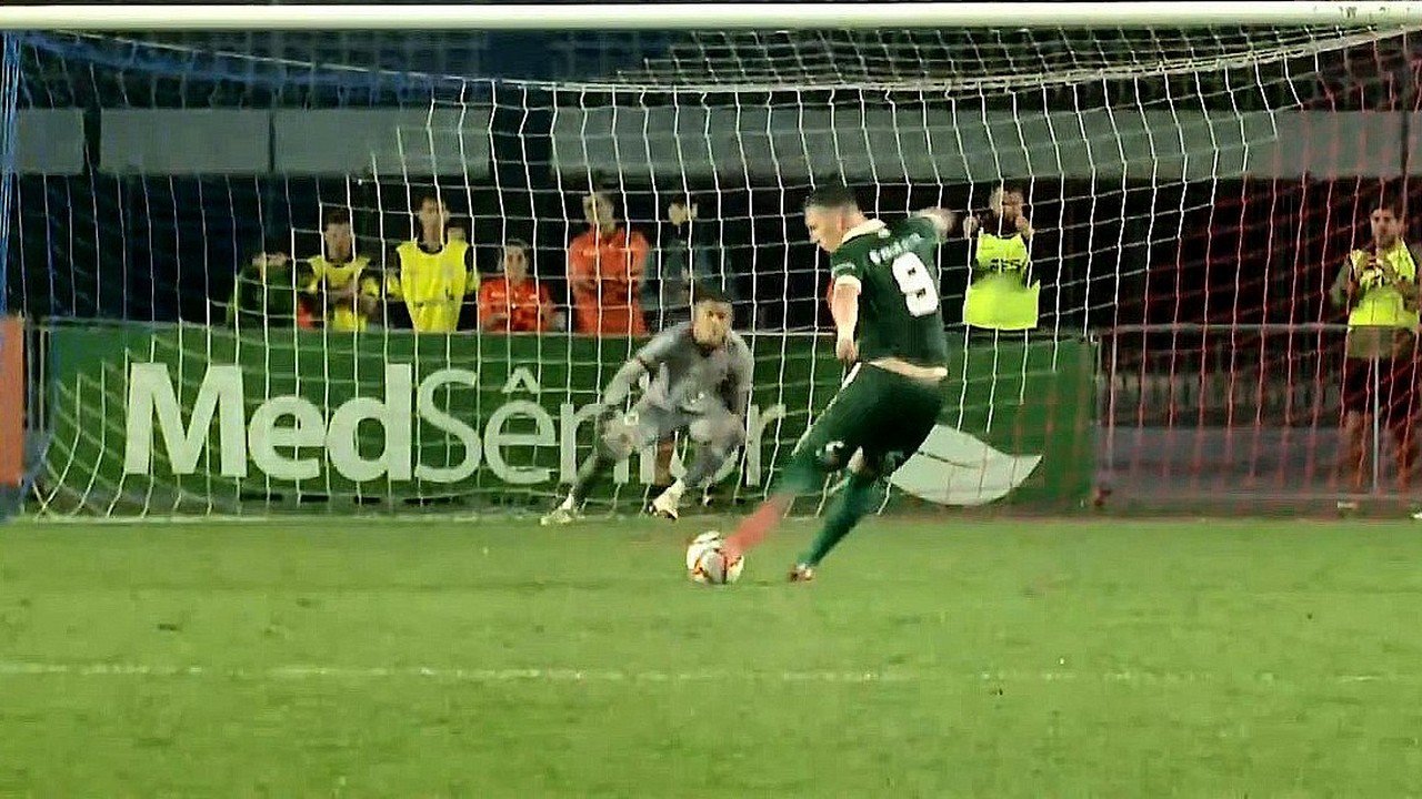 Nos pênaltis, Porto Vitória vence a Desportiva e vai à final da Copa ES