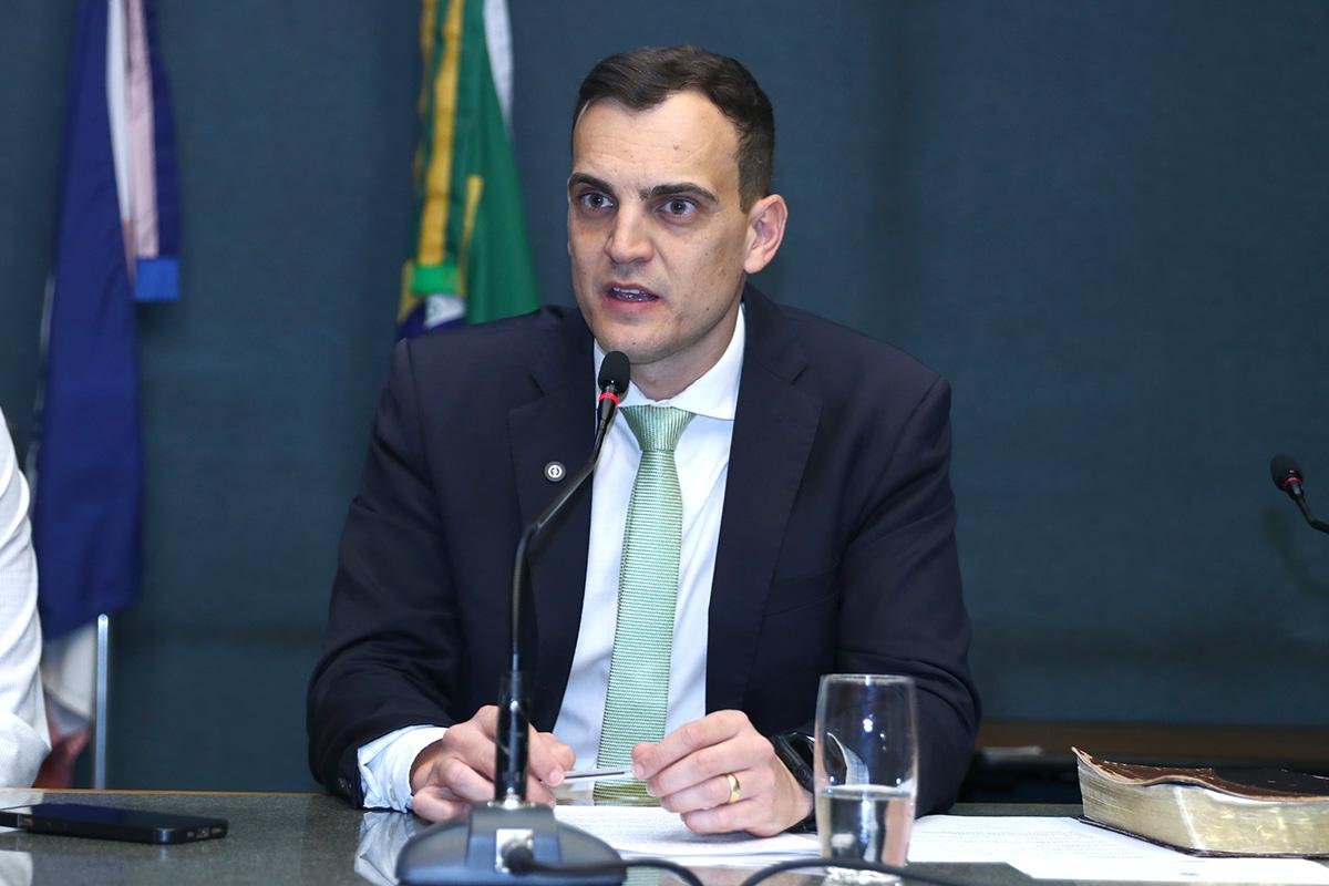 O PRAGMATISMO DE ALCÂNTARO FILHO