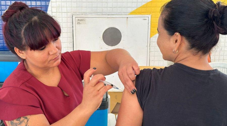 ​Vacinação contra gripe, covid e outras doenças acontece neste sábado em Vila Velha