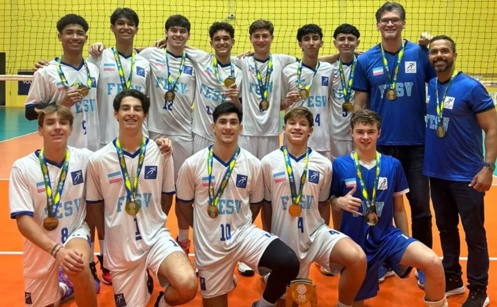 Seleção capixaba masculina é campeã brasileira sub-16 de vôlei no RJ