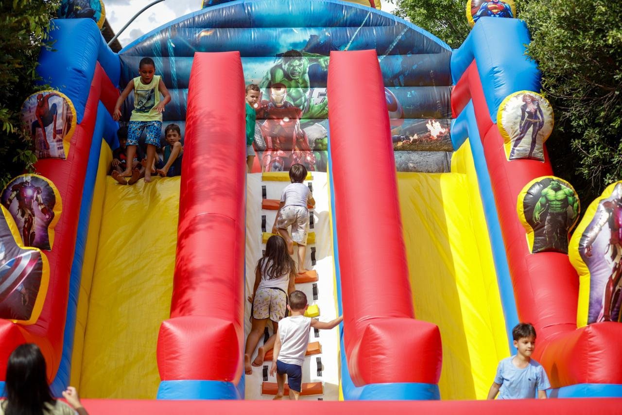 Festa das Crianças 2025 em Baixo Guandu reuniu famílias em um dia de muita alegria