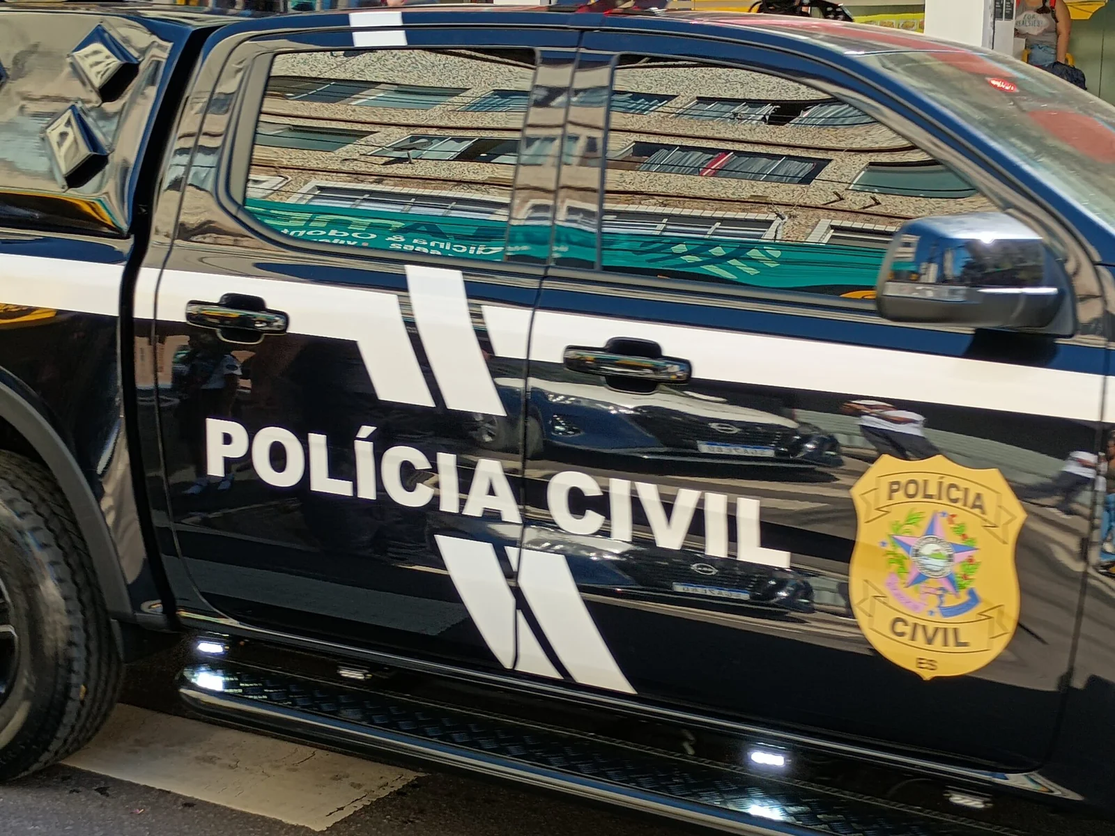 Dois homens são mortos a tiros durante forró em Cariacica