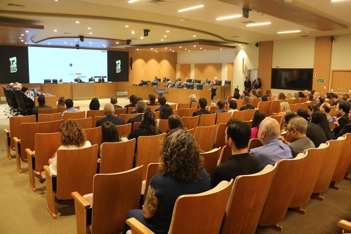 Projeto dá autonomia ao TJ para alterar estrutura administrativa e funcional