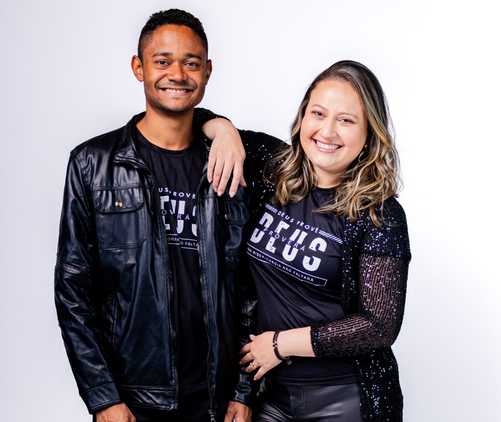 Gabi e Janderson lançam o miniálbum “Música e História”