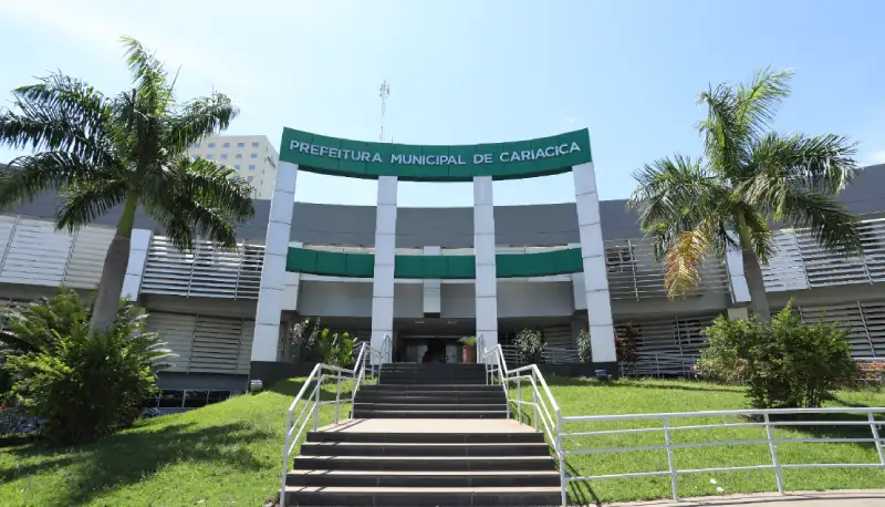 Cariacica vai contratar profissionais da educação com salário de até R$ 5.541
