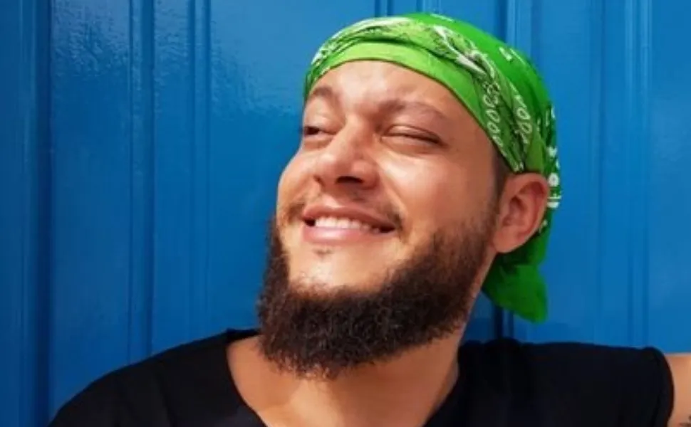 Namorado é preso suspeito de provocar incêndio que matou professor em Guarapari