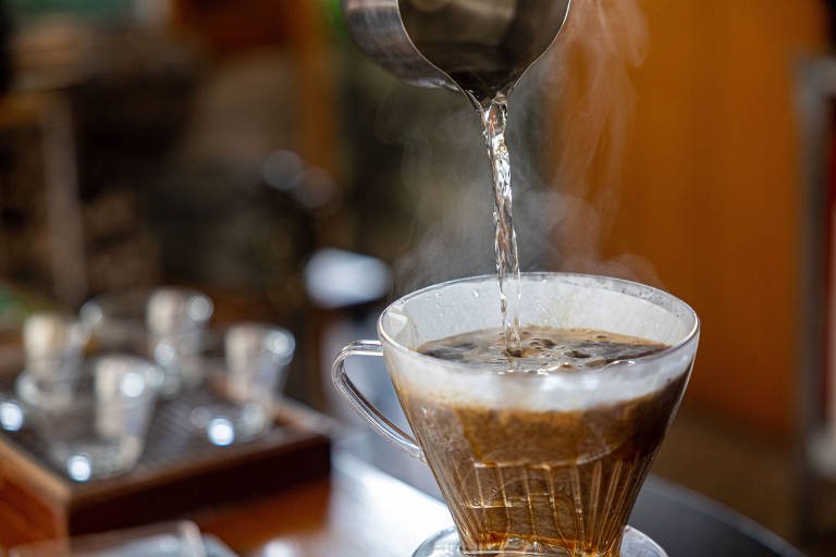 Por que o café é bom para o coração e qual é a maneira mais saudável de consumi-lo