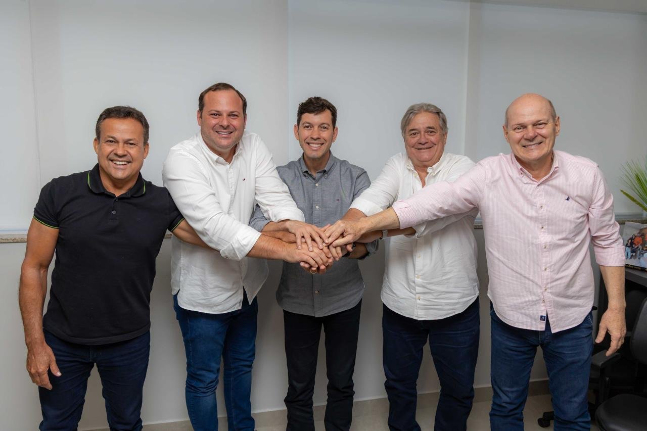 Arnaldinho anuncia filiações de Victor Linhalis e Neucimar e reforça chapa do PSDB para 2026