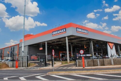 Obramax oferece 1.200 vagas em cursos gratuitos da Academia de Profissionais no ES