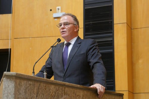 Casagrande deixa o cargo e não é mais governador do Estado