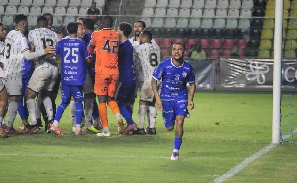 Vitória arranca empate no fim contra o Rio Branco e segue na liderança da Copa ES