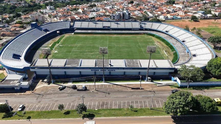 Rio Branco e Anápolis/GO iniciam disputa pelo título da Copa Centro-Oeste