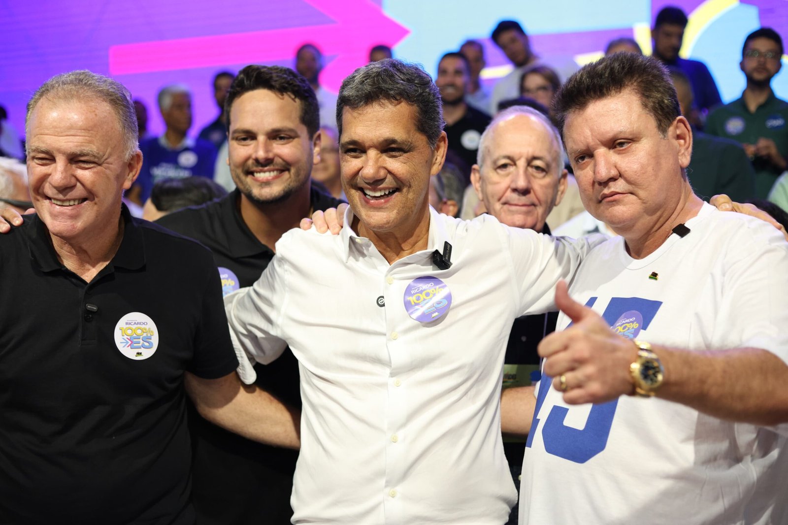 MDB homologa candidatura do governador do Espírito Santo sob aplausos de 6 mil capixabas na Matrix, em Cariacica