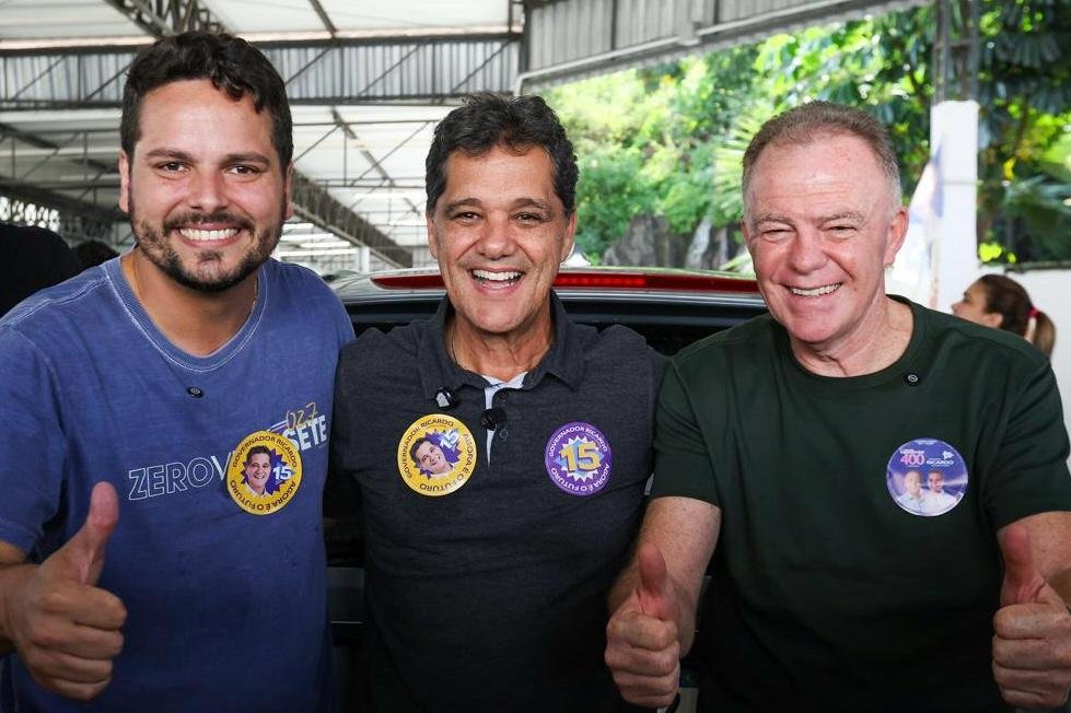 Estudo da Veja e desempenho de Ricardo colocam Espírito Santo em lista para decidir eleição no 1º turno