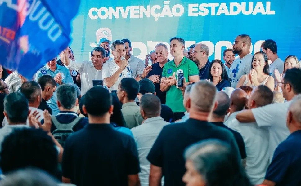 PDT lança 25 nomes para a disputa à Assembleia e anuncia apoio a Ricardo Ferraço e Casagrande