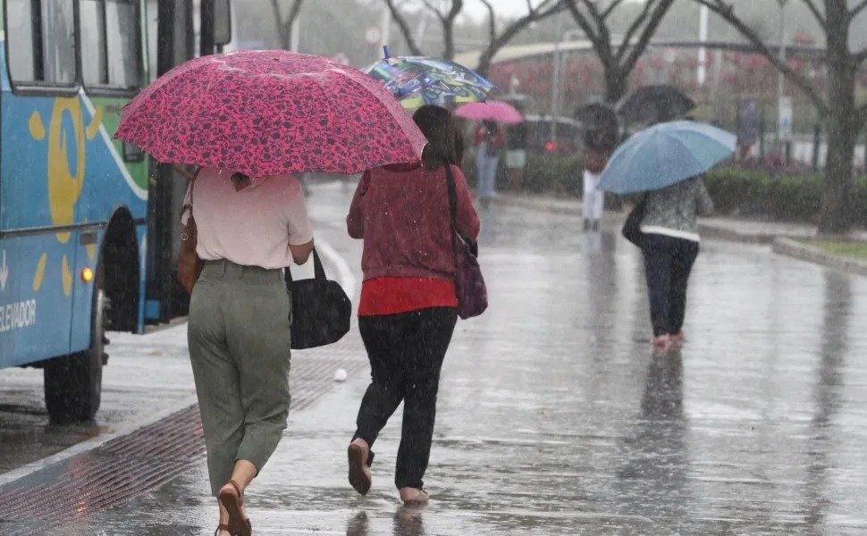 Chuva volta nesta terça no ES: veja como fica o tempo durante a semana