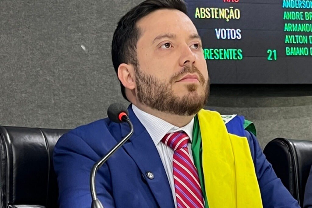Armandinho Fontoura consegue liminar no TJ-ES para voltar a disputa para a Assembleia