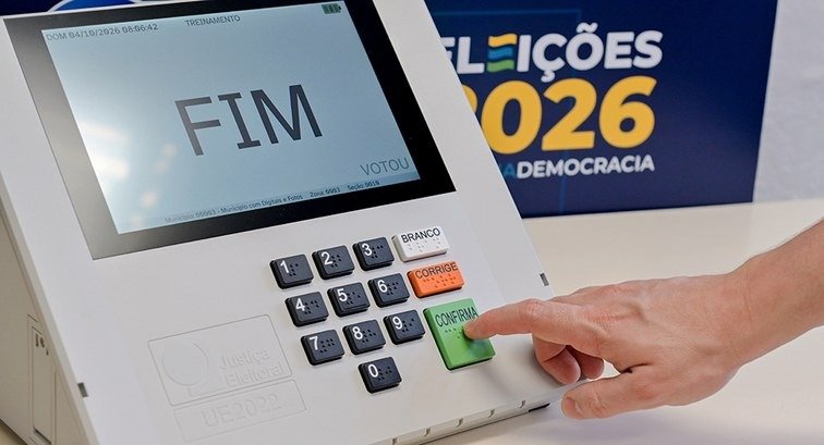TRE-ES inicia preparação das urnas eletrônicas para as Eleições 2026