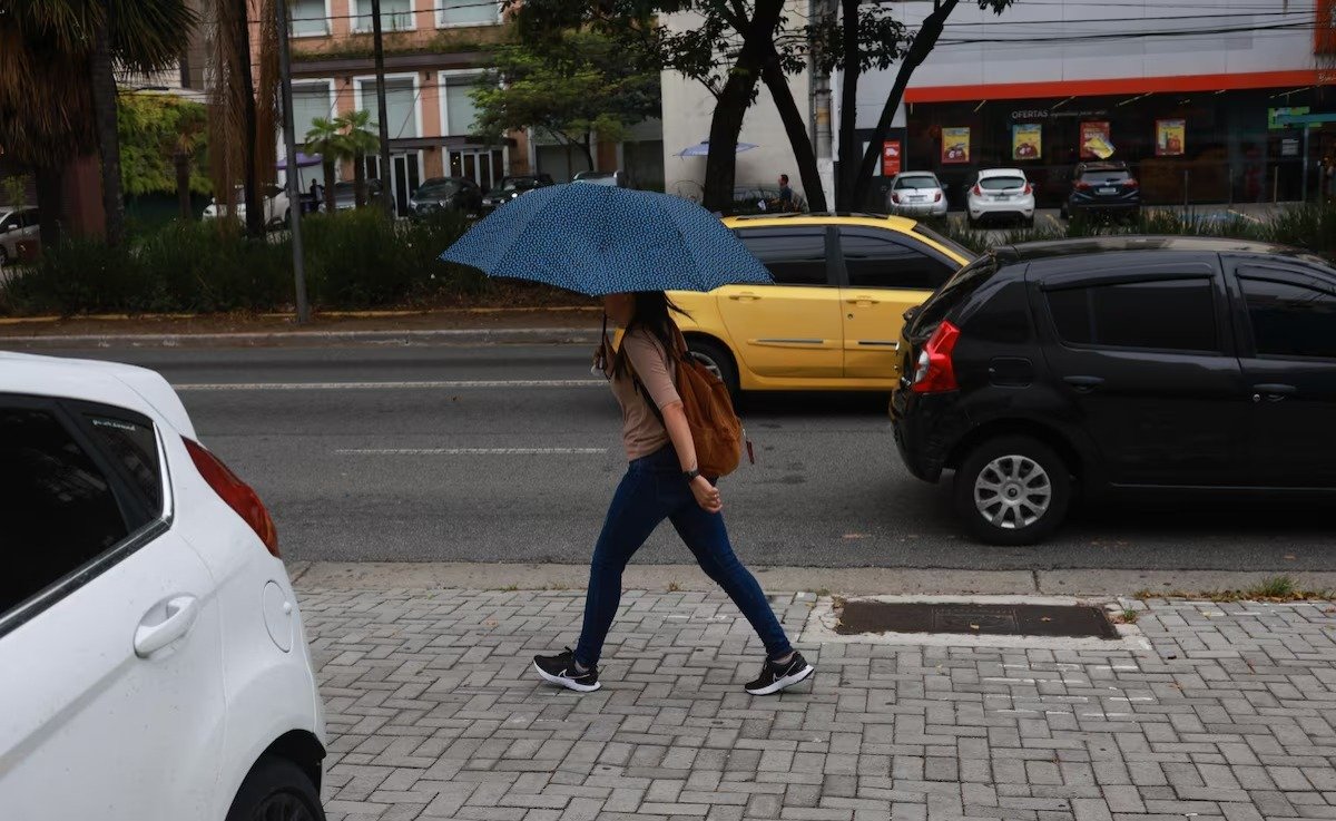 Inmet alerta para tempestade, ventos fortes e granizo em 56 cidades do ES