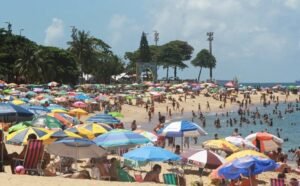 Feriado prolongado será de calor e temperaturas de até 35ºC no ES
