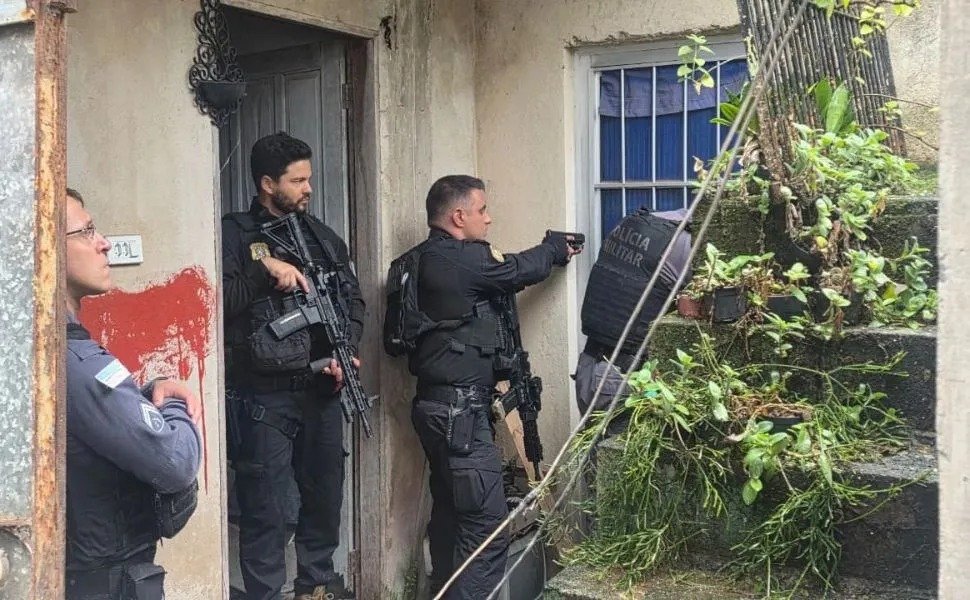 Operação mira facção que extorquia provedores de internet no ES