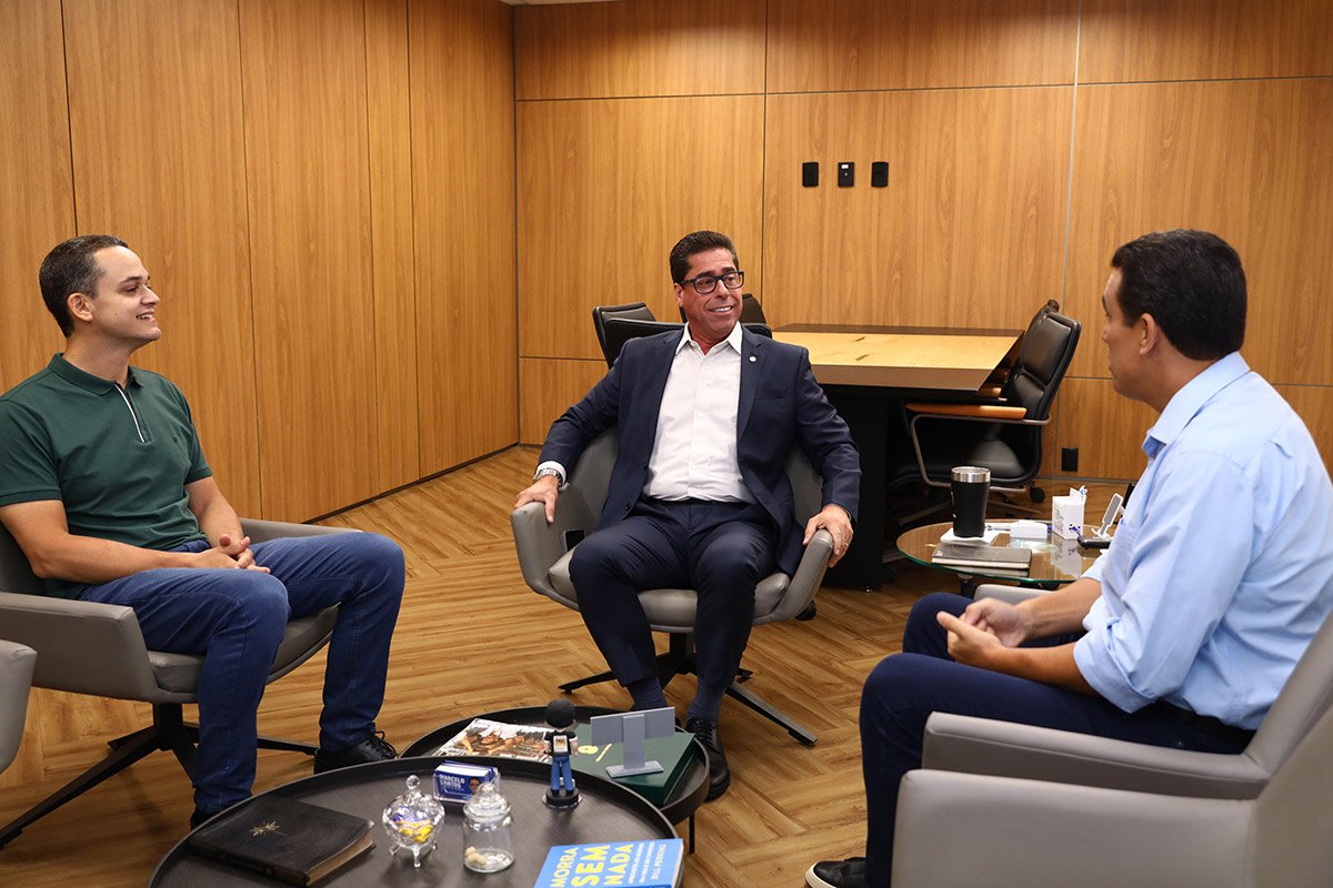 Pazolini e Marcelo discutem relação entre Executivo e Legislativo